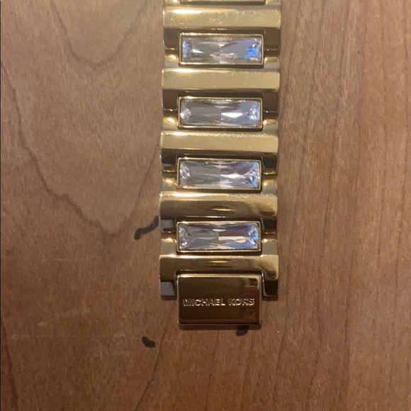 3pc Michael Kors Gold Jewelry - Picture 3 of 4